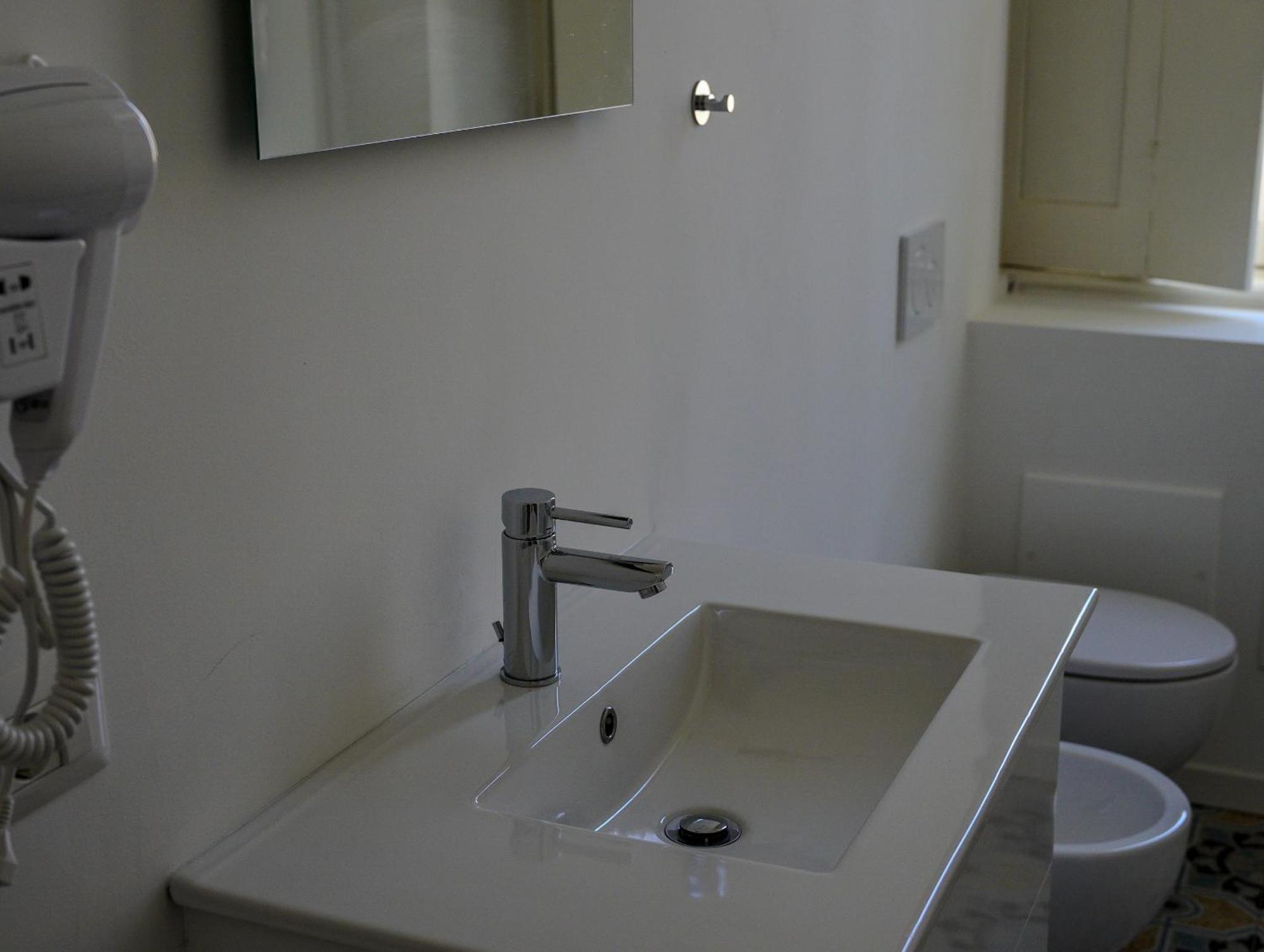 Feel - Mille Suites Bergamo Exteriör bild