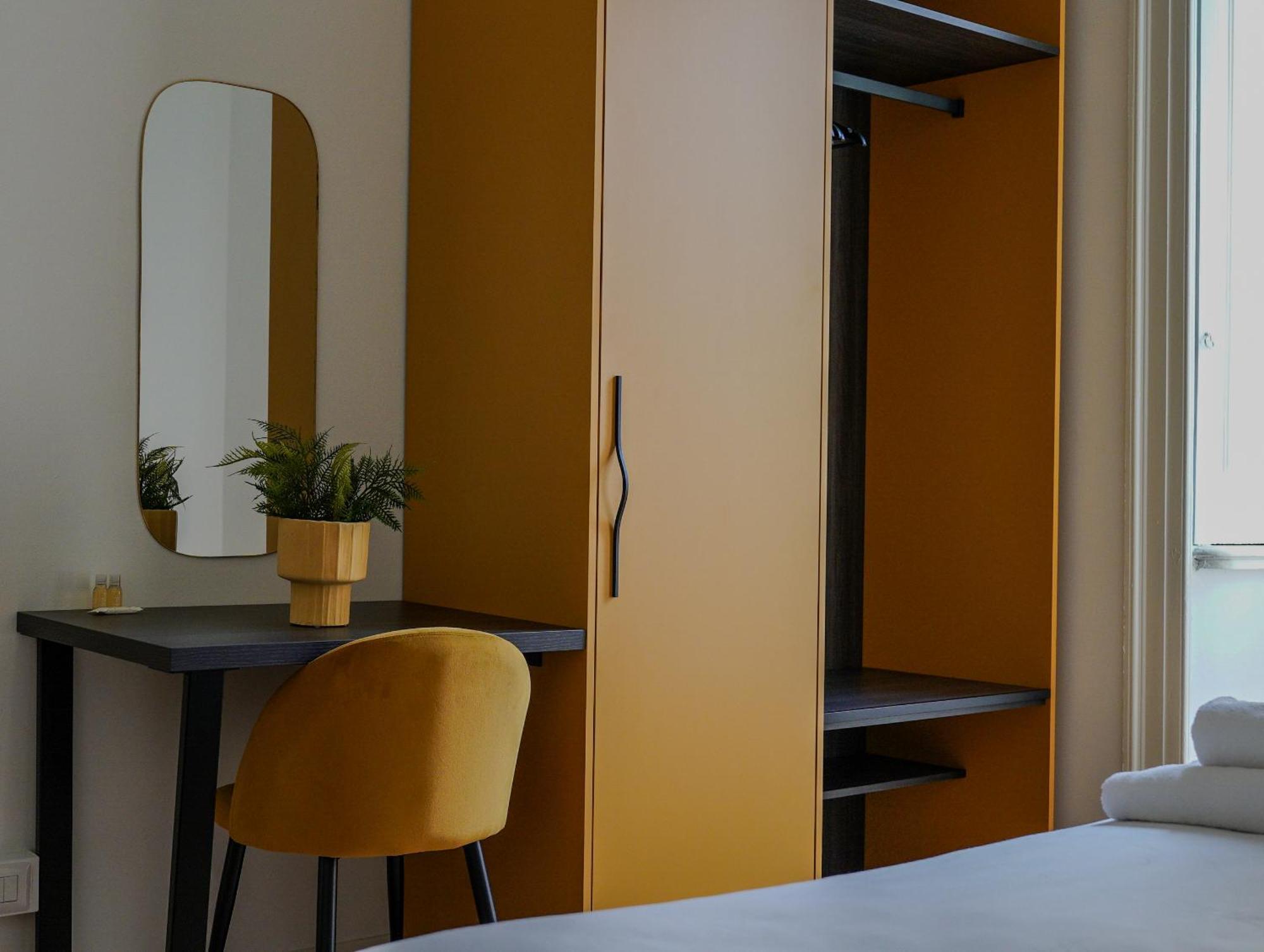 Feel - Mille Suites Bergamo Exteriör bild