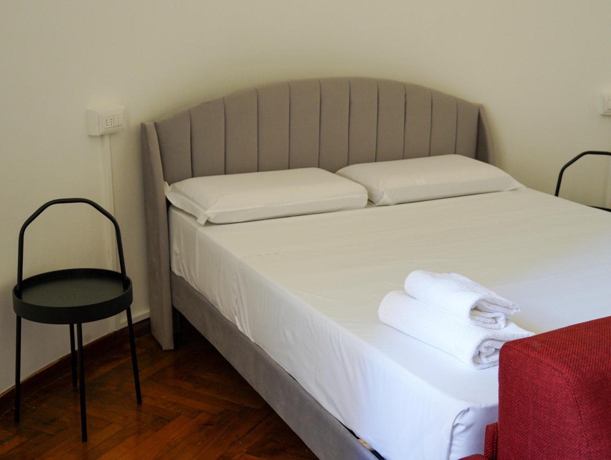 Feel - Mille Suites Bergamo Exteriör bild